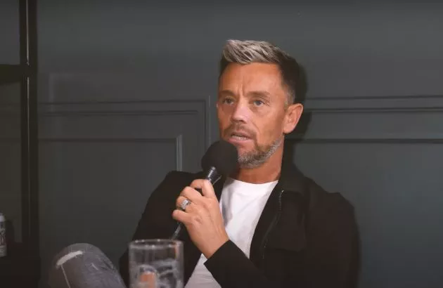 lee-hendrie-howe