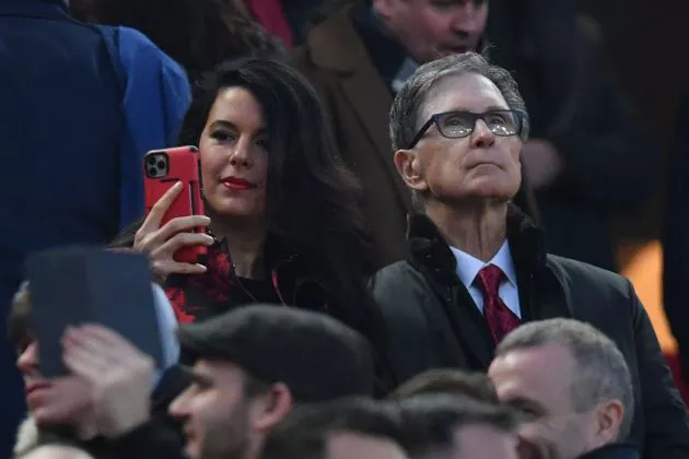 Linda Pizzuti, John W. Henry, FSG