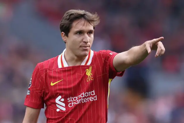 Arne Slot shared an injury update on Federico Chiesa