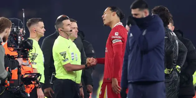 Michael Oliver with Virgil van Dijk at Goodison Park